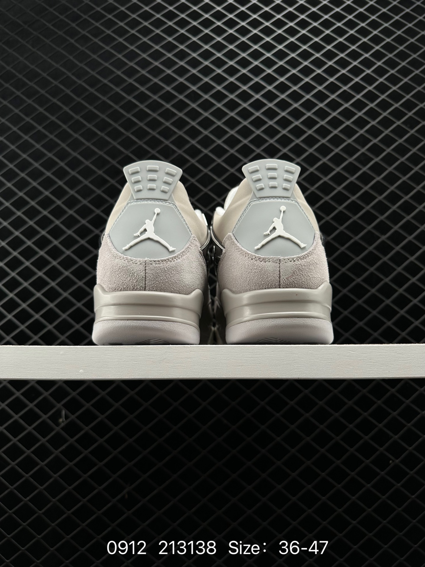 Nike Air Jordan 4 Retro